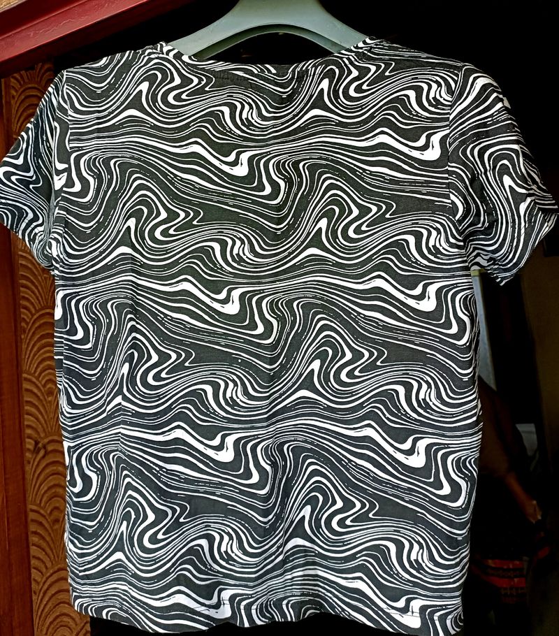 Abstract Print Max Black&White Tshirt