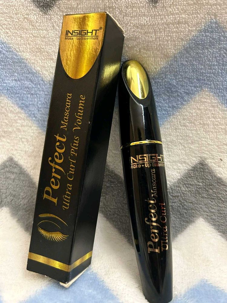 Mascara Ultra Curl Plus Volume