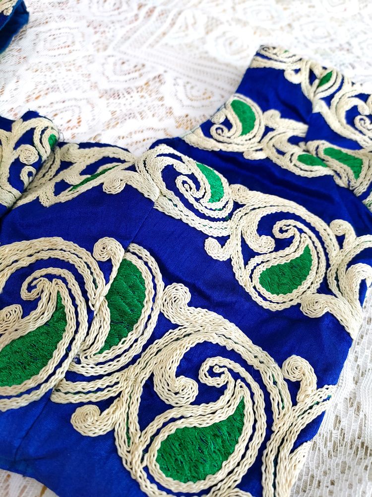 Gorgeous Thread Embroidered Work Blouse