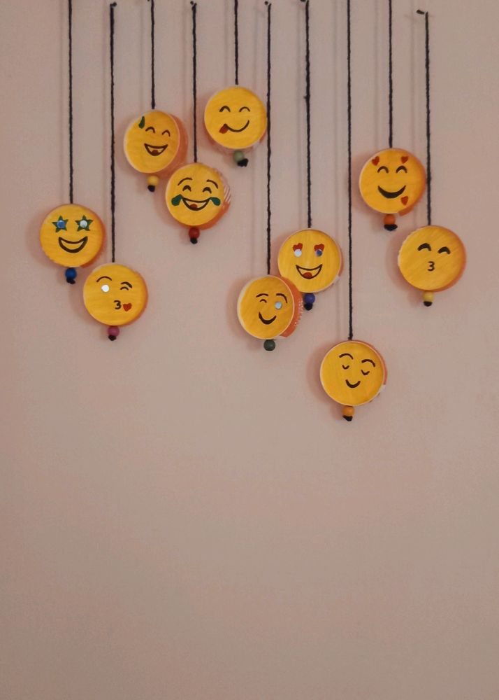 Wall Decor Smiley