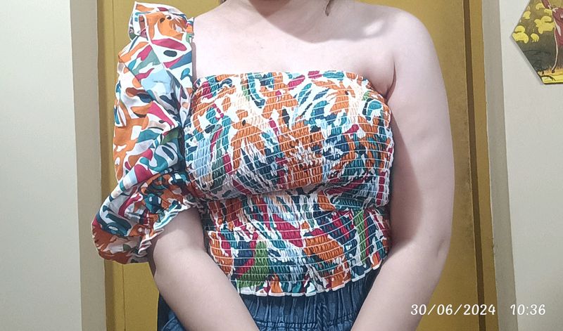 Offshoulder Multicolored Top