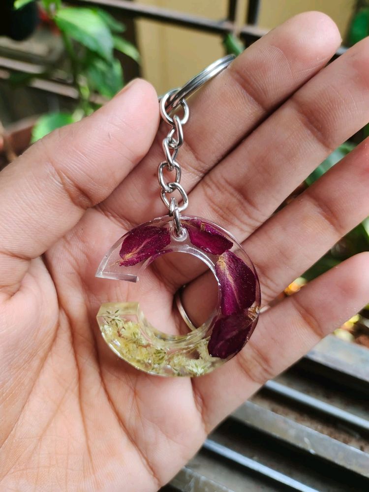 Preserved Your Special Flower In Key Chain