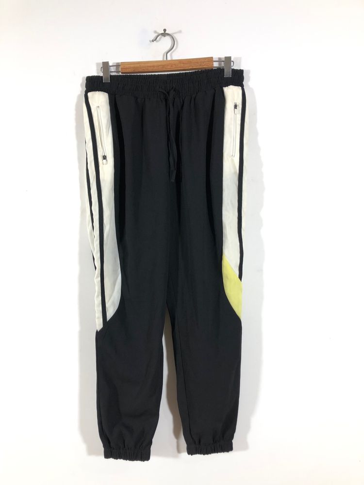 Black Joggers (Women’s)