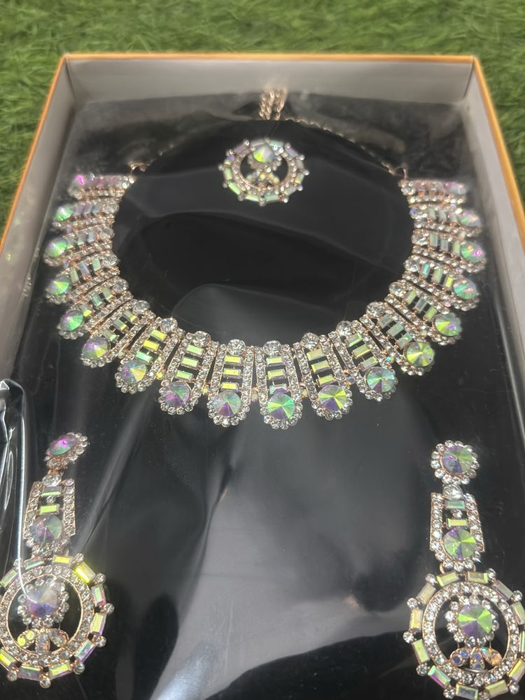 Necklace Set