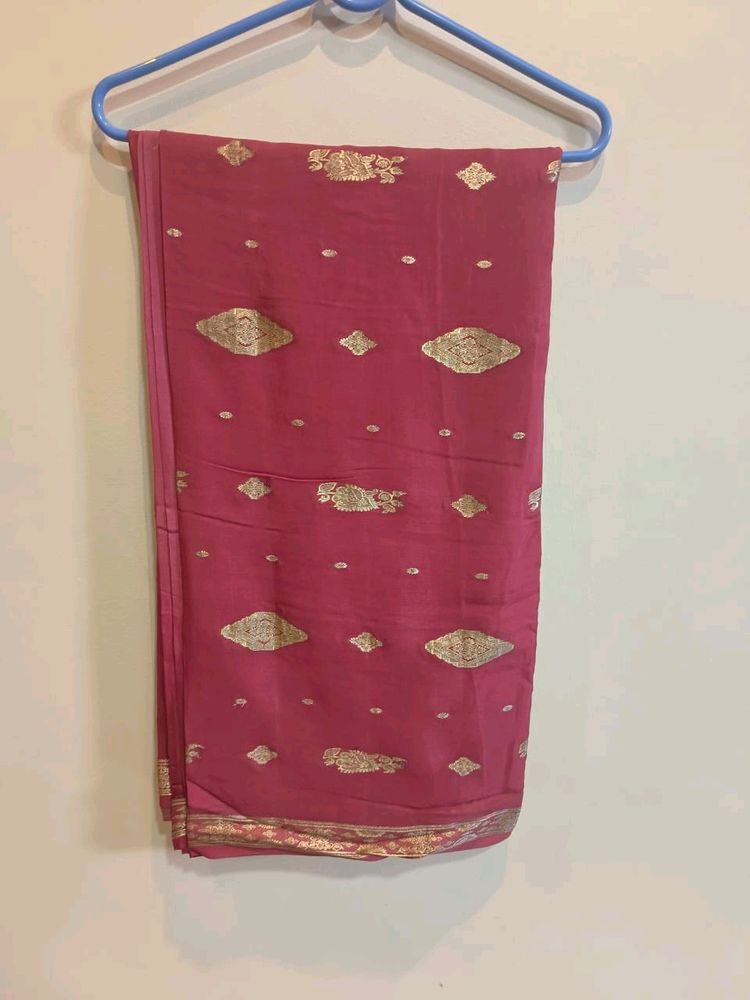 Marun Saree With Blouse For Women