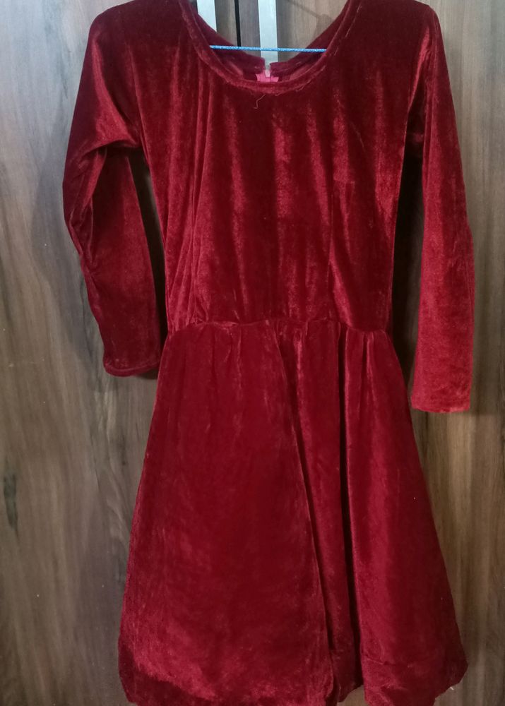 Velvet Red Frovk