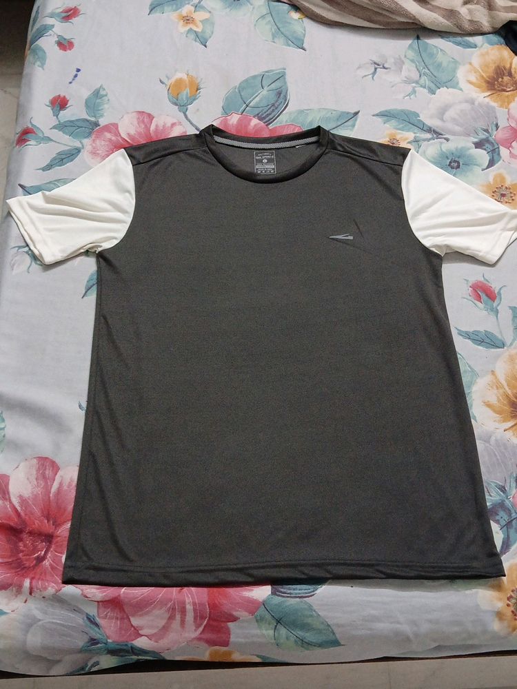 Sports Tee For Women