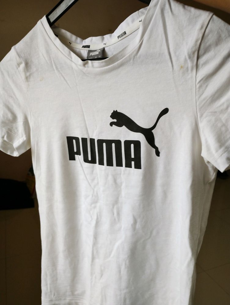 Puma White Slim Fit Tshirt