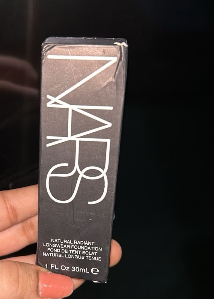 NARS  Light Reflecting Advanced Skincare