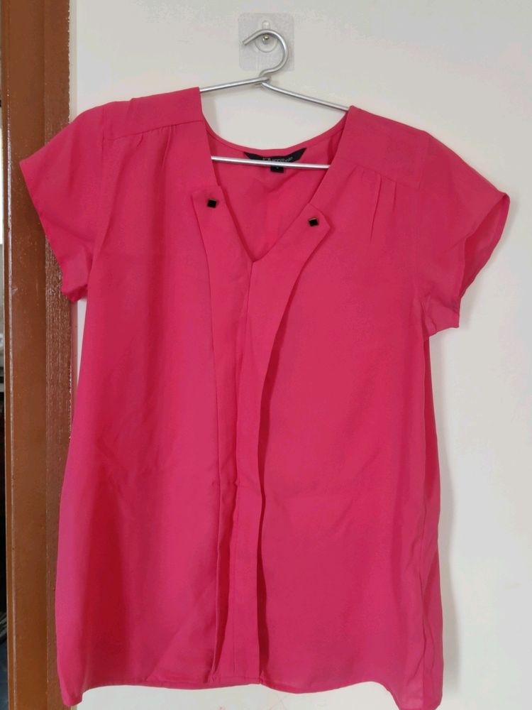 Beautiful Pink Top - Size S