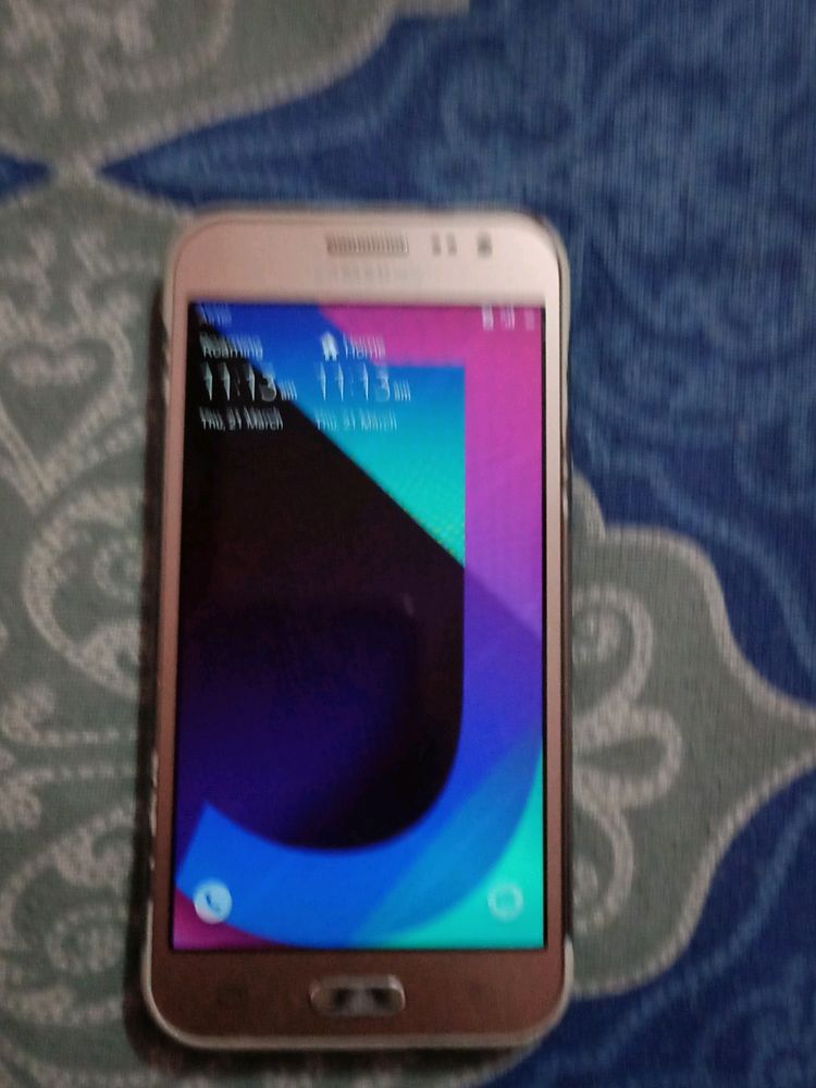 ✅Samsung Galaxy j2✅