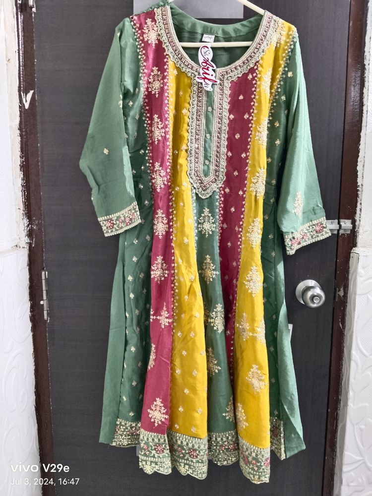 Kurta Sets & Suits | New Unused Multi Pure Chinnon Resham Work Suit ...