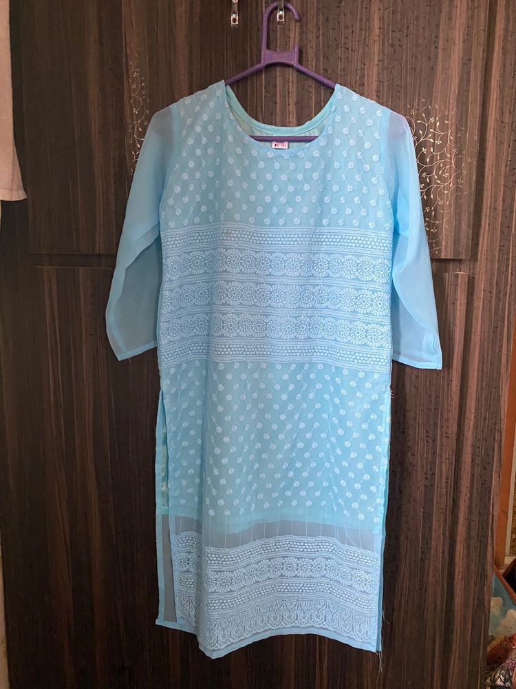 Chikankari Kurti