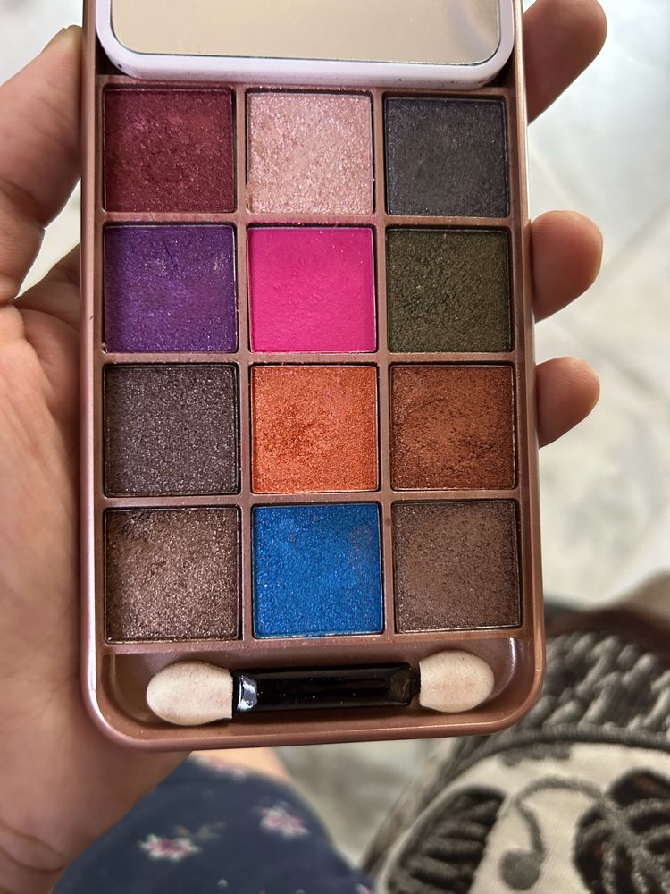 Iphone Eyeshadow( 12 Shades)