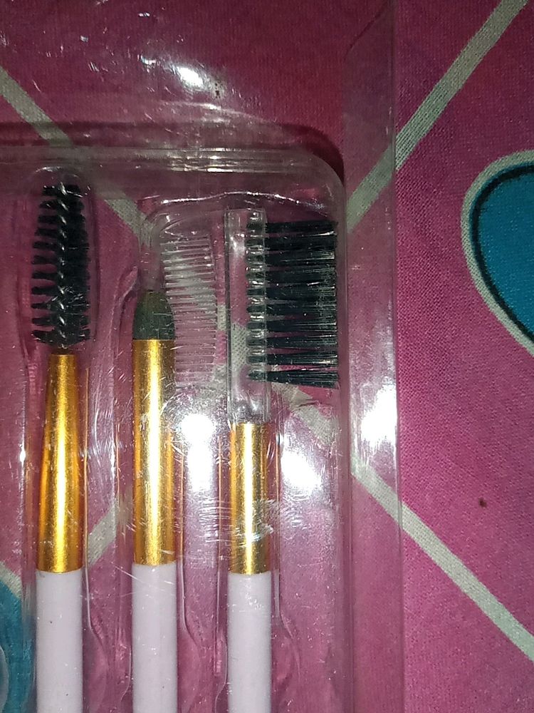 Makeup Brushes