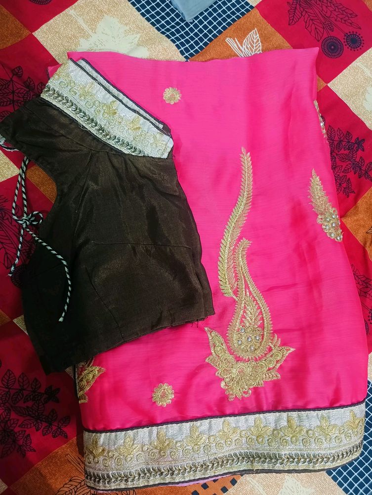 Pink Jari Embellished Saree With Set Brown Blouse