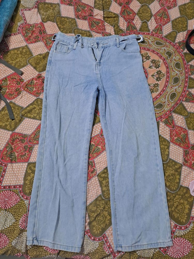 URBANIC jeans, Its In Good Condition. WornTwice