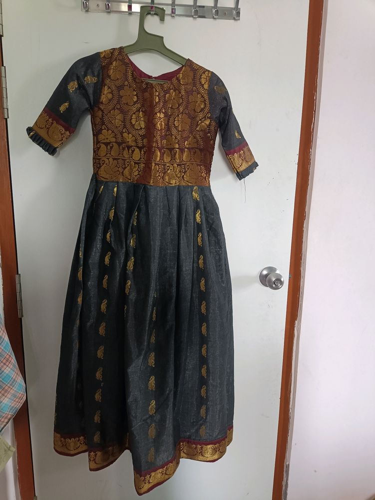 Ethnic Gown ash coloured &rust or red coloure