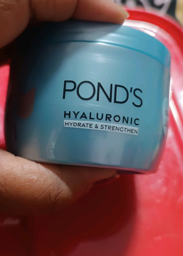 Unopened Pond's Hyaluronic Super Light Gel