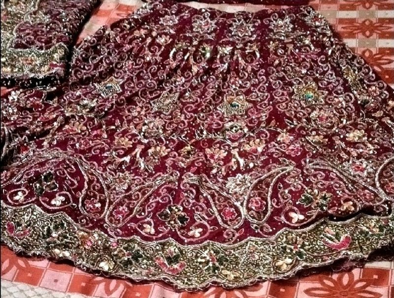 Bridal Lehenga Choli With Dupatta Handwork