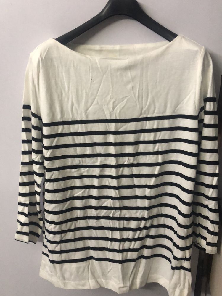 Black And White Striped Full Sleeves Top