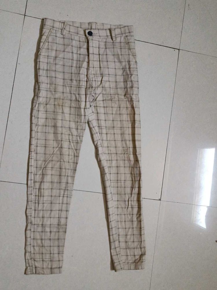 Light Weight Trouser