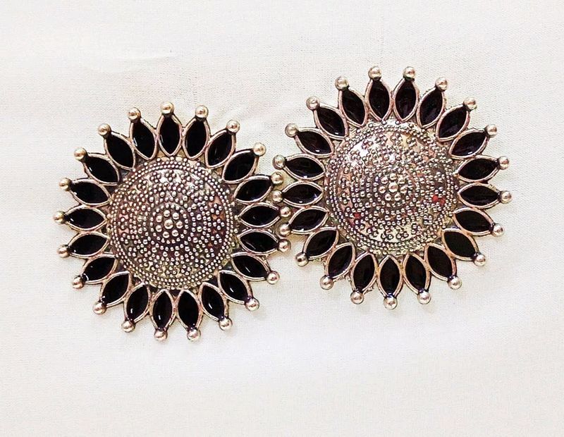 Black Flower Earrings