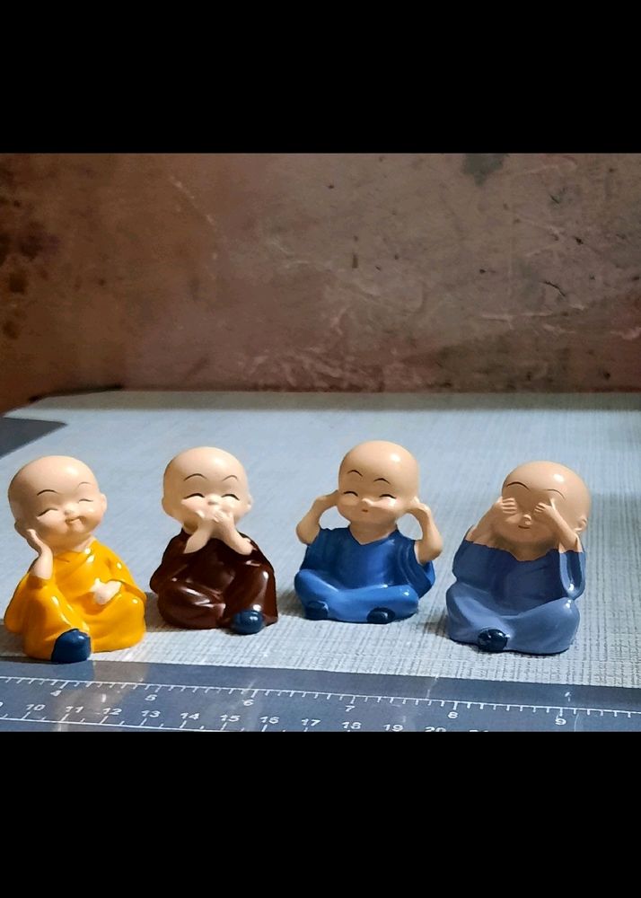 Set Of Little Monk's (4) Show Piece