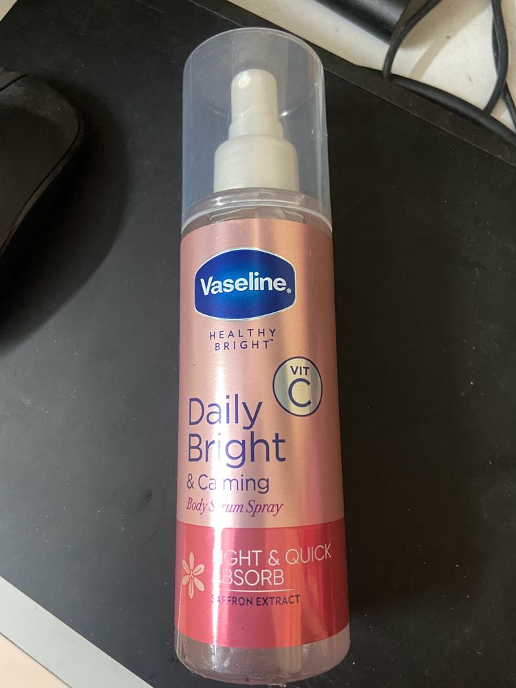 Vaseline Daily Bright Body Serum