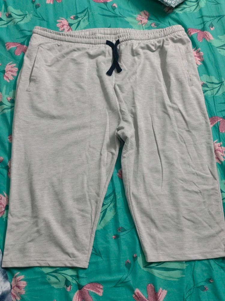 Sweat Dreams Light Grey Colour Capri