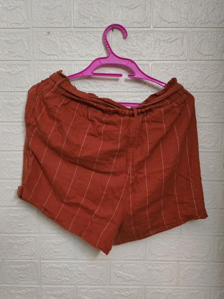 Good Condition Hot Pant For Sale