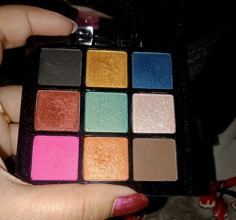 Swiss Beauty Eyeshadow Palette