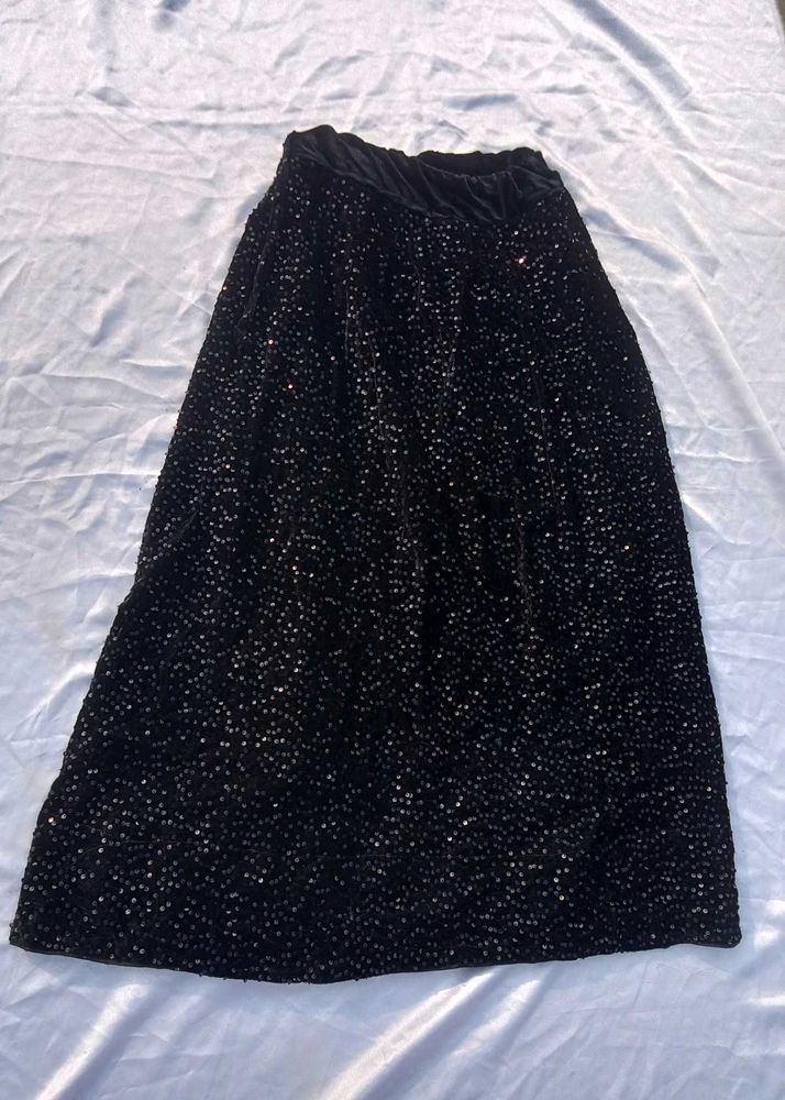 Black Sequence Velvet Lehenga With Dupatta