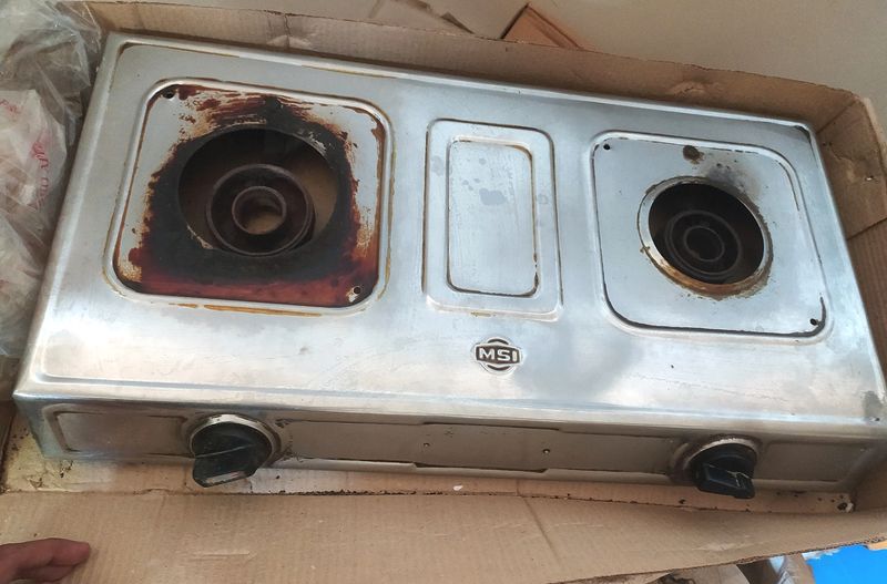 Gas Stove Good Condition