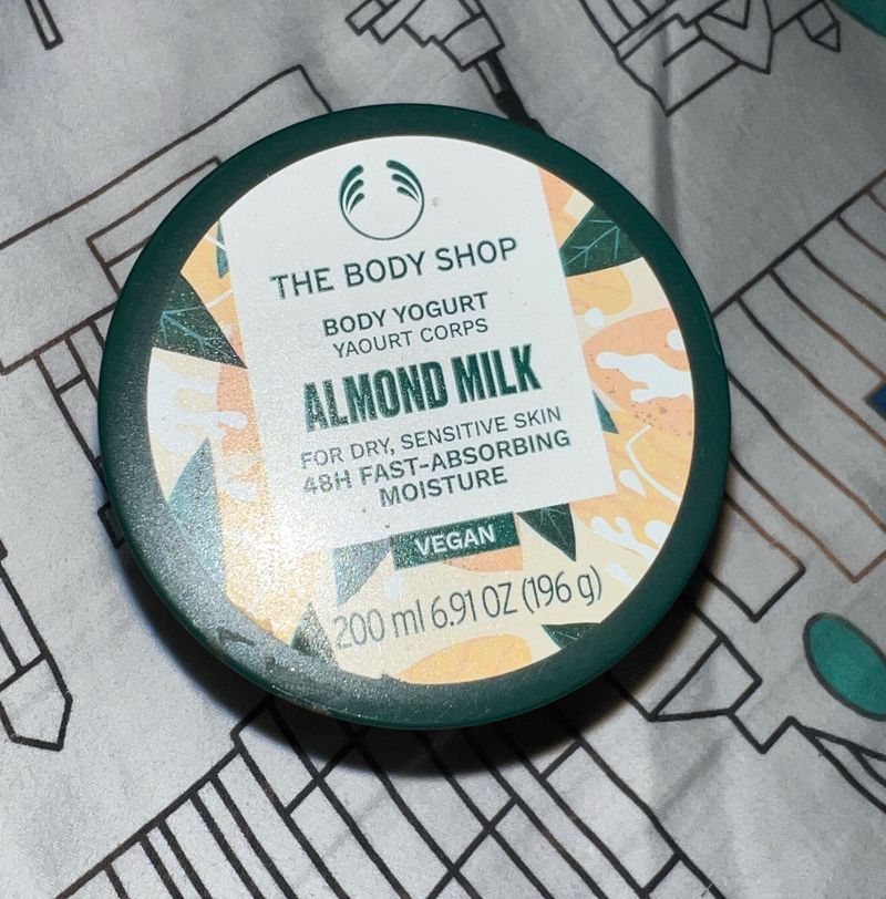 The Body Shop Almond Milk Yogurt