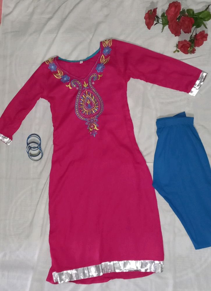 Women Kurti and Leggings