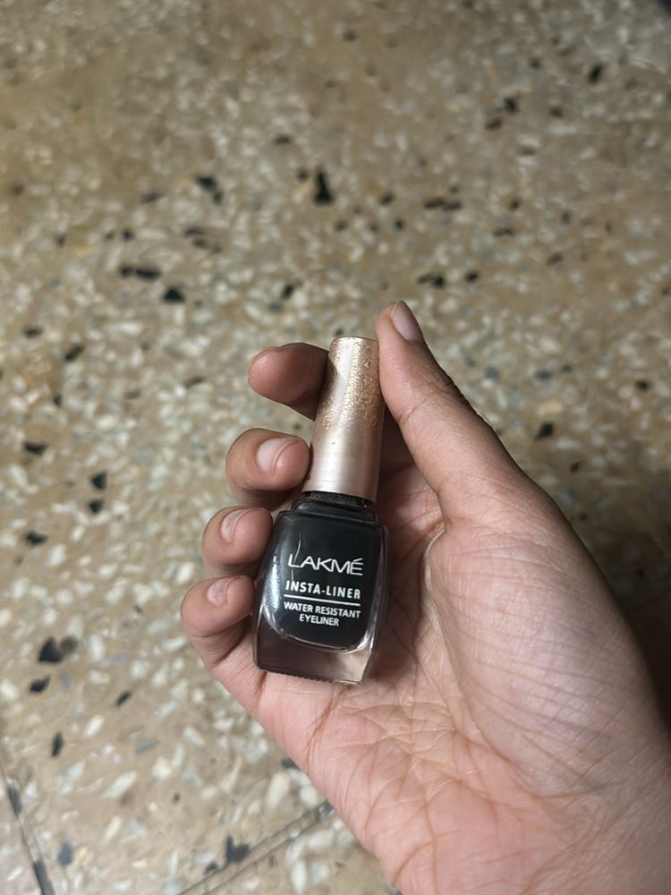 Lakme Cult Favourite Eyeliner