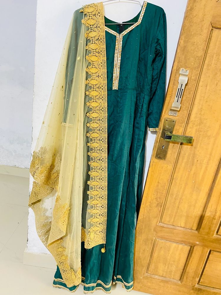 Ethnic Green Gown With Dupatta 💚