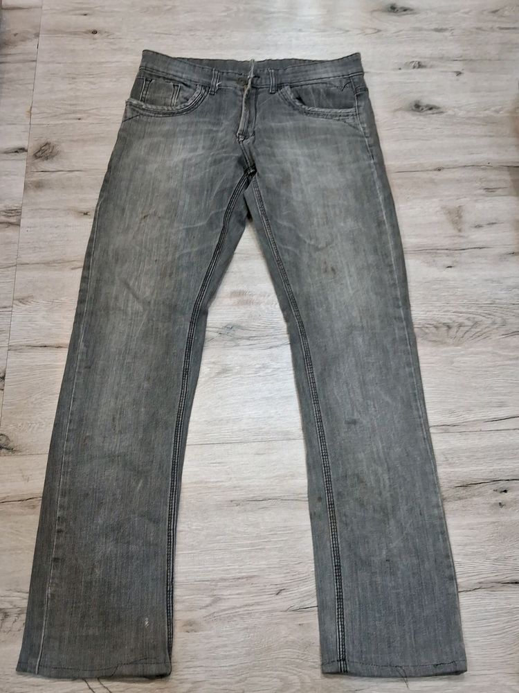 Trigger Jeans Size 32 H89