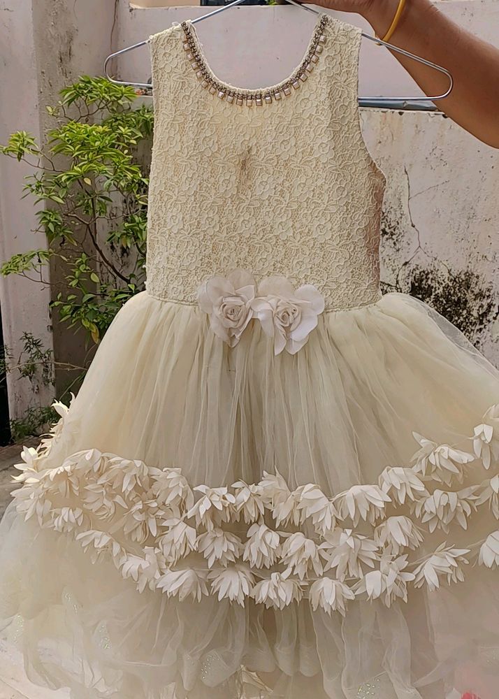 Gown For Girls 6-8 Years (Cream)