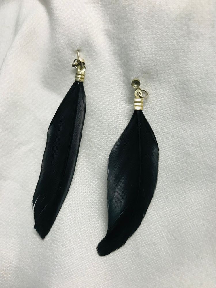 Feather Earrings 💗