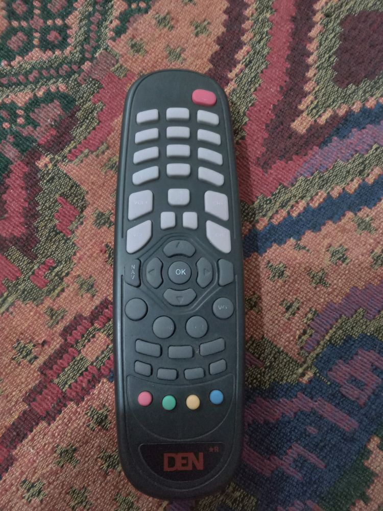 White Den Box Remote