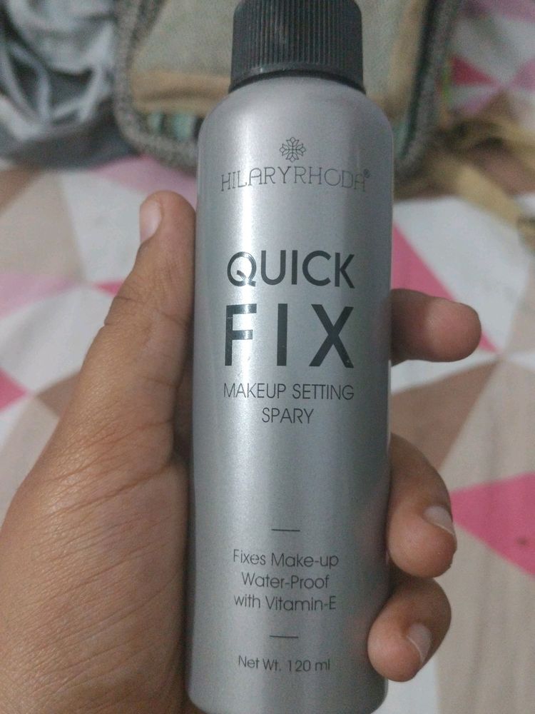 Makeup Fixer Spray