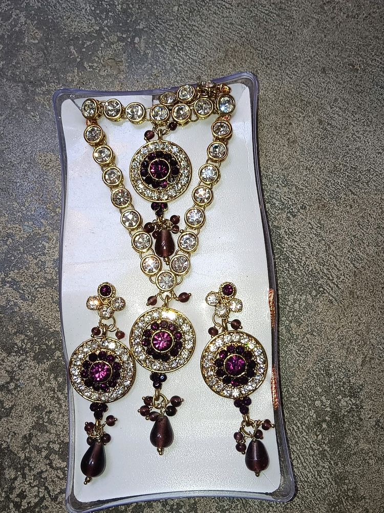 Necklace Set