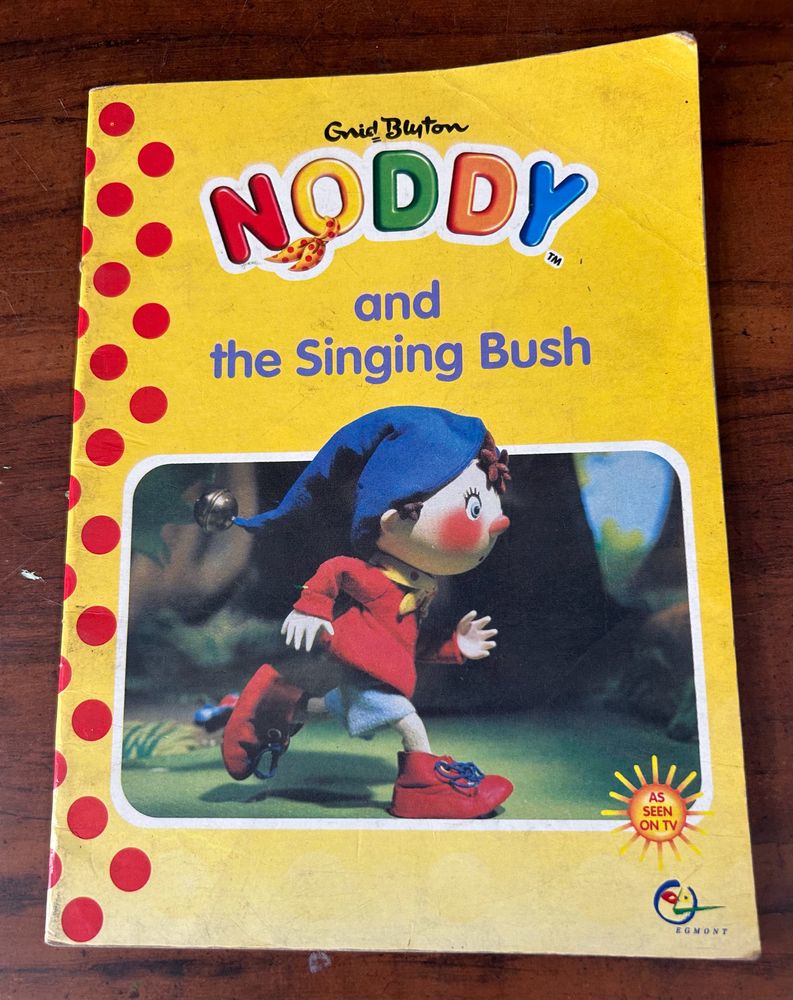 Enid Blyton - Noddy And The Singing Bush