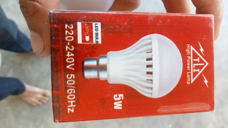 5 Watt LED Bulb