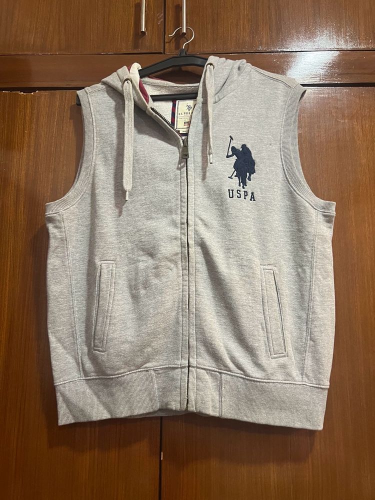 Sleeveless Hoodie