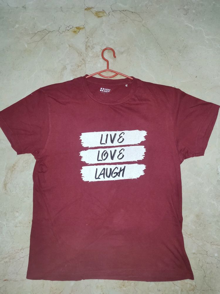 Here&Now Maroon T-shirt For Men.