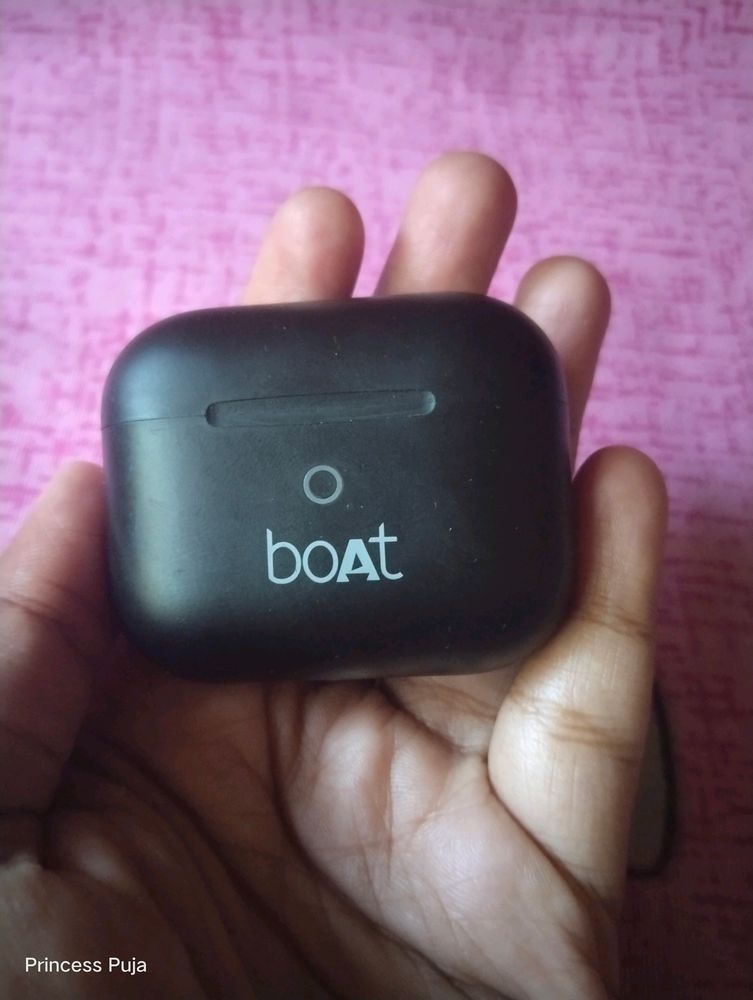 Boat Alpha Earbuds