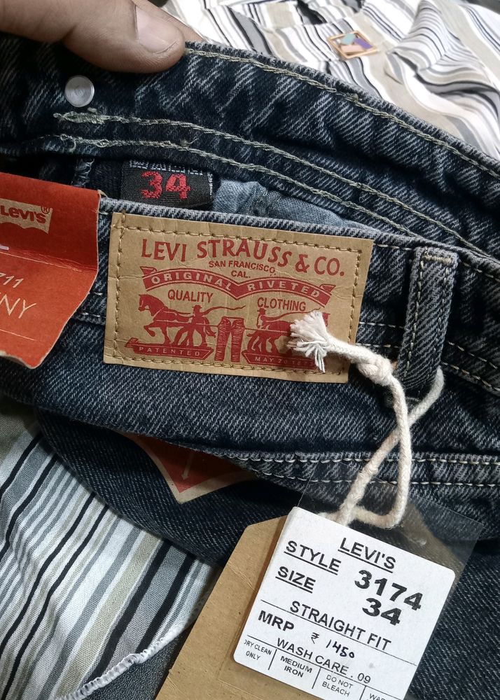 Levi's Jeans With Top Combo